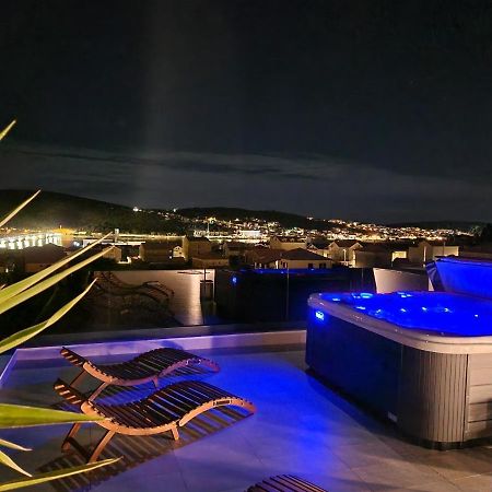 Penthouse Apartman Marcelina In Trogir Exteriör bild