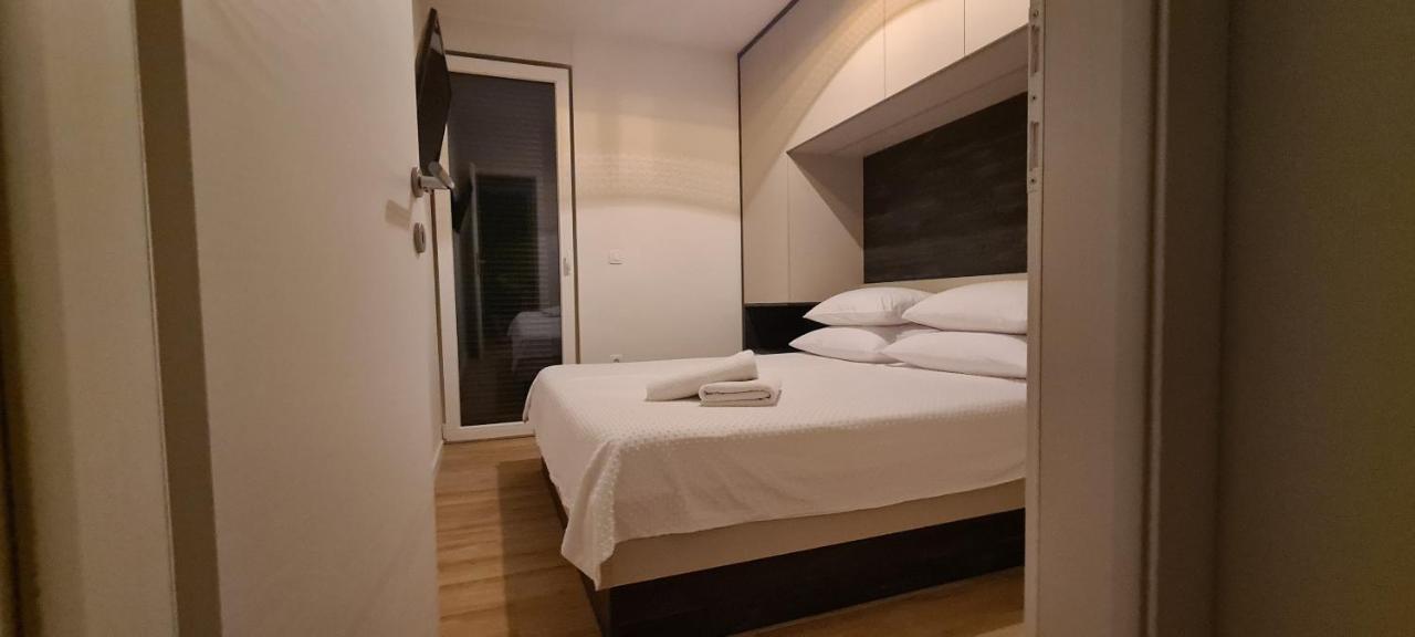 Penthouse Apartman Marcelina In Trogir Exteriör bild