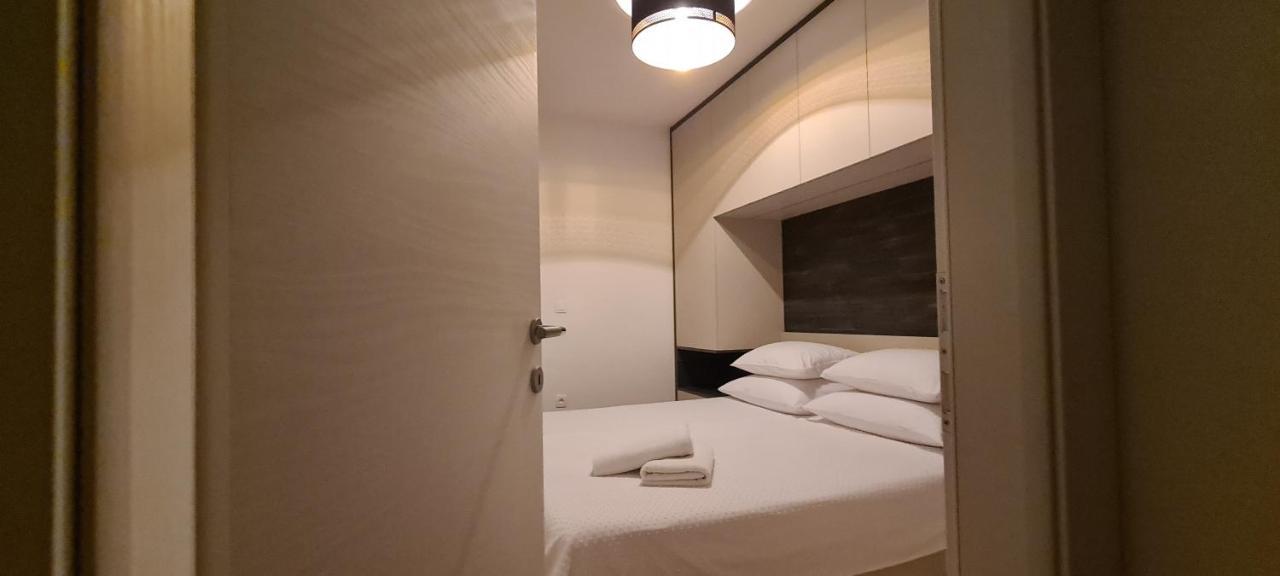 Penthouse Apartman Marcelina In Trogir Exteriör bild